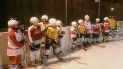 Die SCZ-Kids zu Besuch beim Eishockey