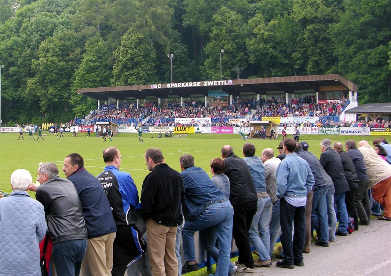 Zwettltal-Stadion-2005-1